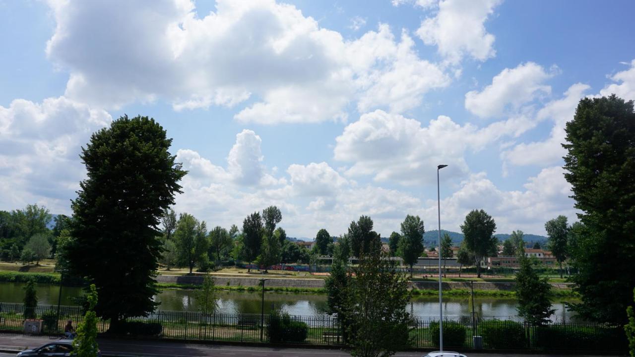 Arno River View Apartment Terraces, Free Parking Florence Exterior photo